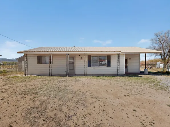 808 Ash Loop, Espanola, NM 87532