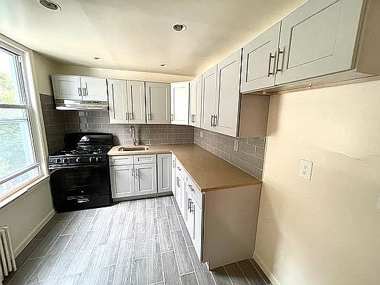 1st image of 26-09 9th St #2