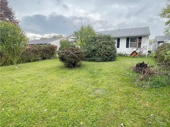3215 Russ Ranch St NW, Massillon, OH 44646