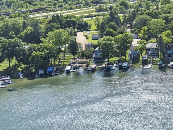 W342N4878 W Lindy LANE, Nashotah, WI 53058