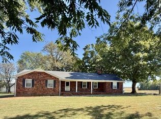 3420 Brady Ln, Hopkinsville, KY 42240