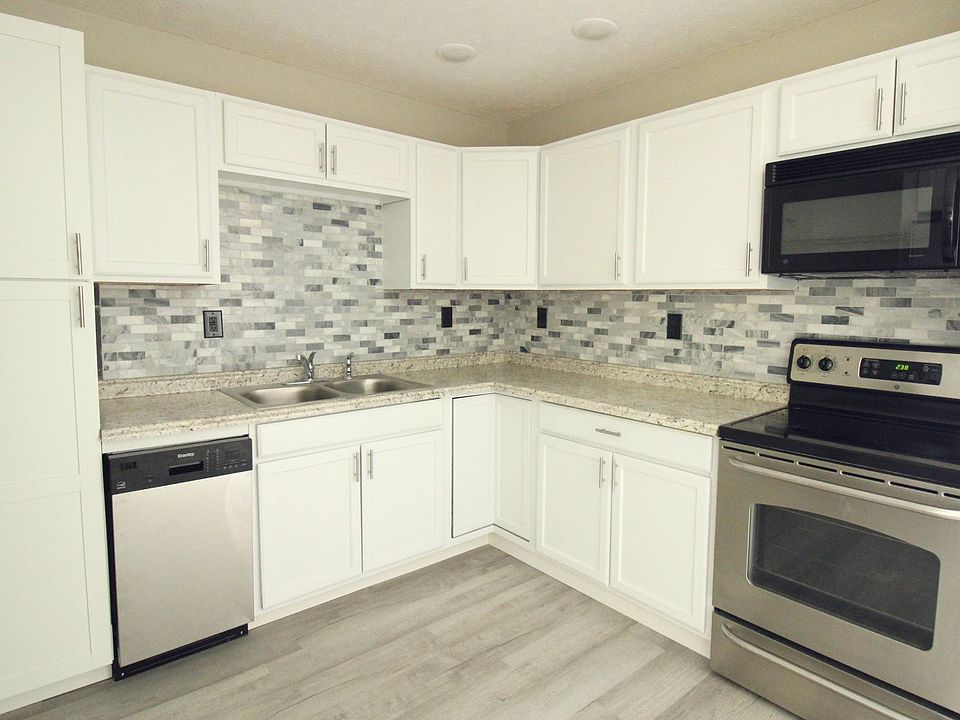 1st image of 2567 Wyoming Dr
