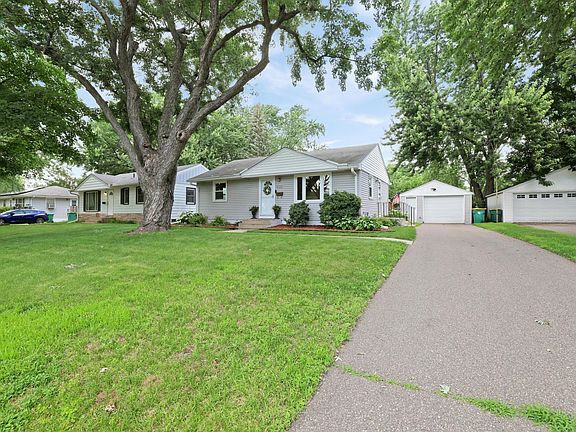 3rd image of 5122 53rd Ave N