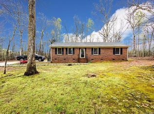 283 Battleground Rd, Clover, SC 29710