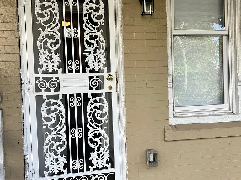 669 N Brooklyn St — Photo 28