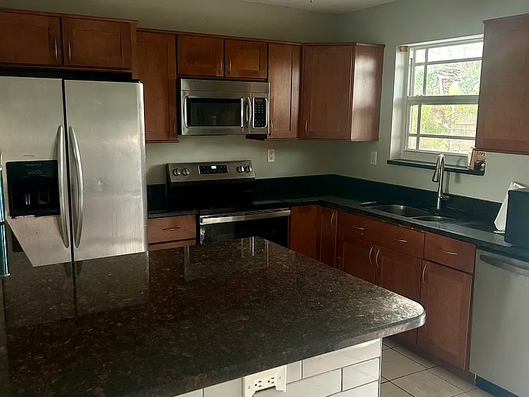 2301 NW 3rd Ave — Photo 13