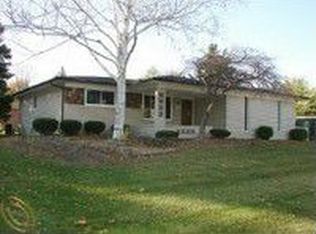 5123 Falmouth Dr, Troy, MI