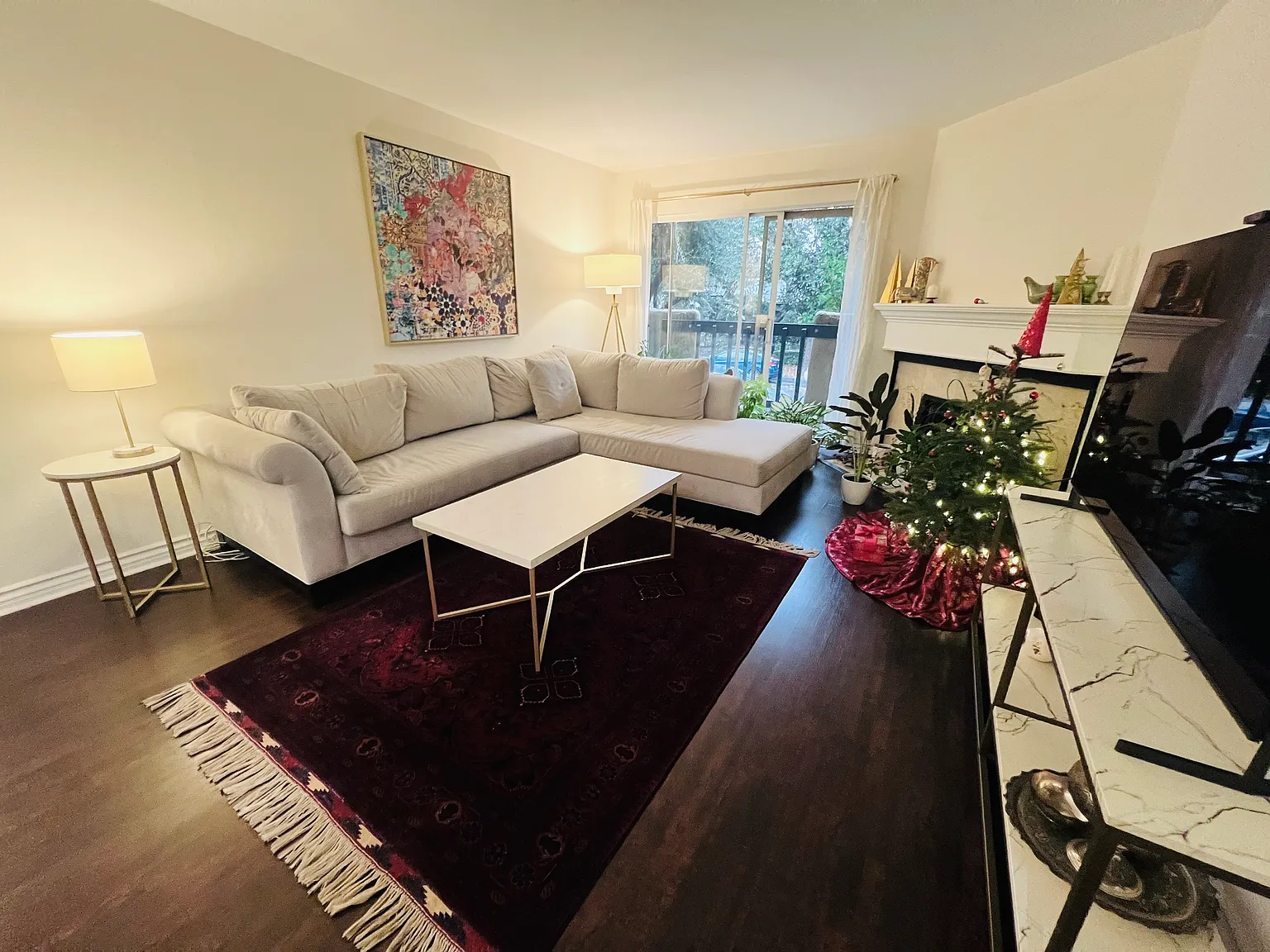 2 bed, 939 sqft, $3,000 — Photo 2