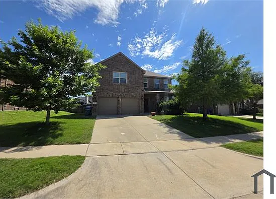 4 bed, 2230 sqft, $2,250 — Photo 1