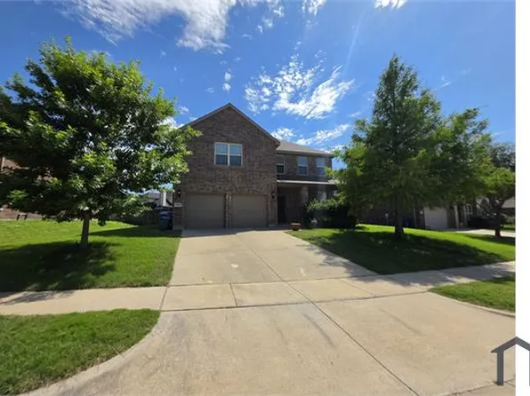 4504 Cormorant Dr, Sherman, TX 75092