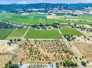 2145 Smith Ln, Kelseyville, CA