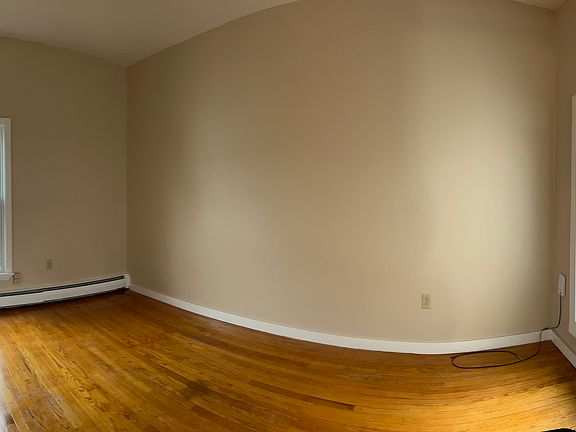 Large bedroom / livingroom