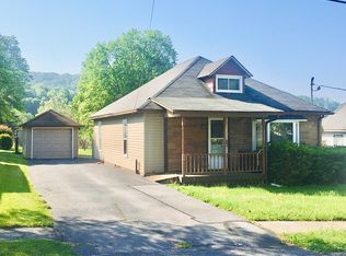 118 Orchard Grove Ave, Lewistown, PA 17044