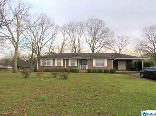 3904 Lad Dr, Anniston, AL 36207