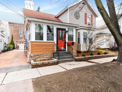 109 Elmwood Avenue, Burlington, VT, 05401
