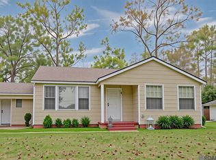 10465 White Oak Dr, Baton Rouge, LA 70815