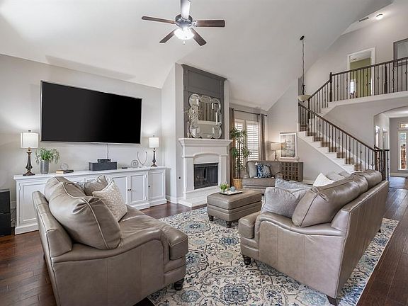 4th image of 3612 Saratoga Downs Way