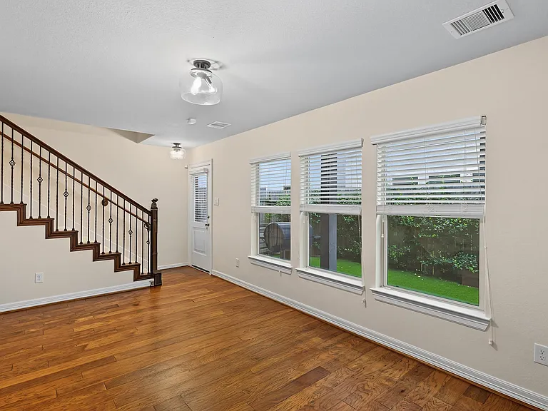 2713 Shadybrook Meadow Dr — Photo 14