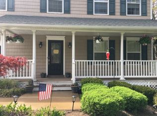 38 Coolidge Trl, Hopatcong, NJ 07843