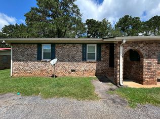 125B Carroll Cir, Carrollton, GA 30117