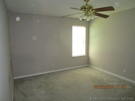 4th image of 9482 E Cherrywood Dr