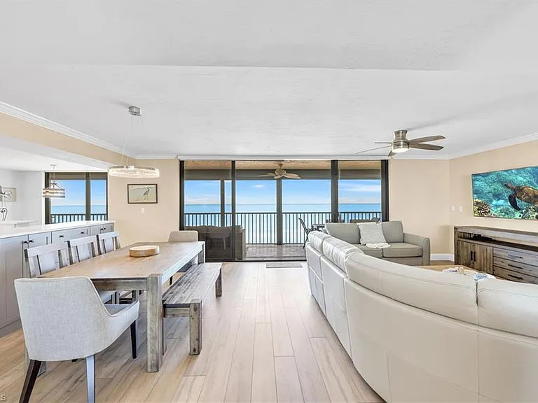 9653 Gulf Shore Dr #402 — Photo 1