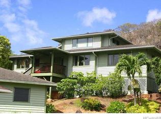 320 Kupaua Pl, Honolulu, HI 96821