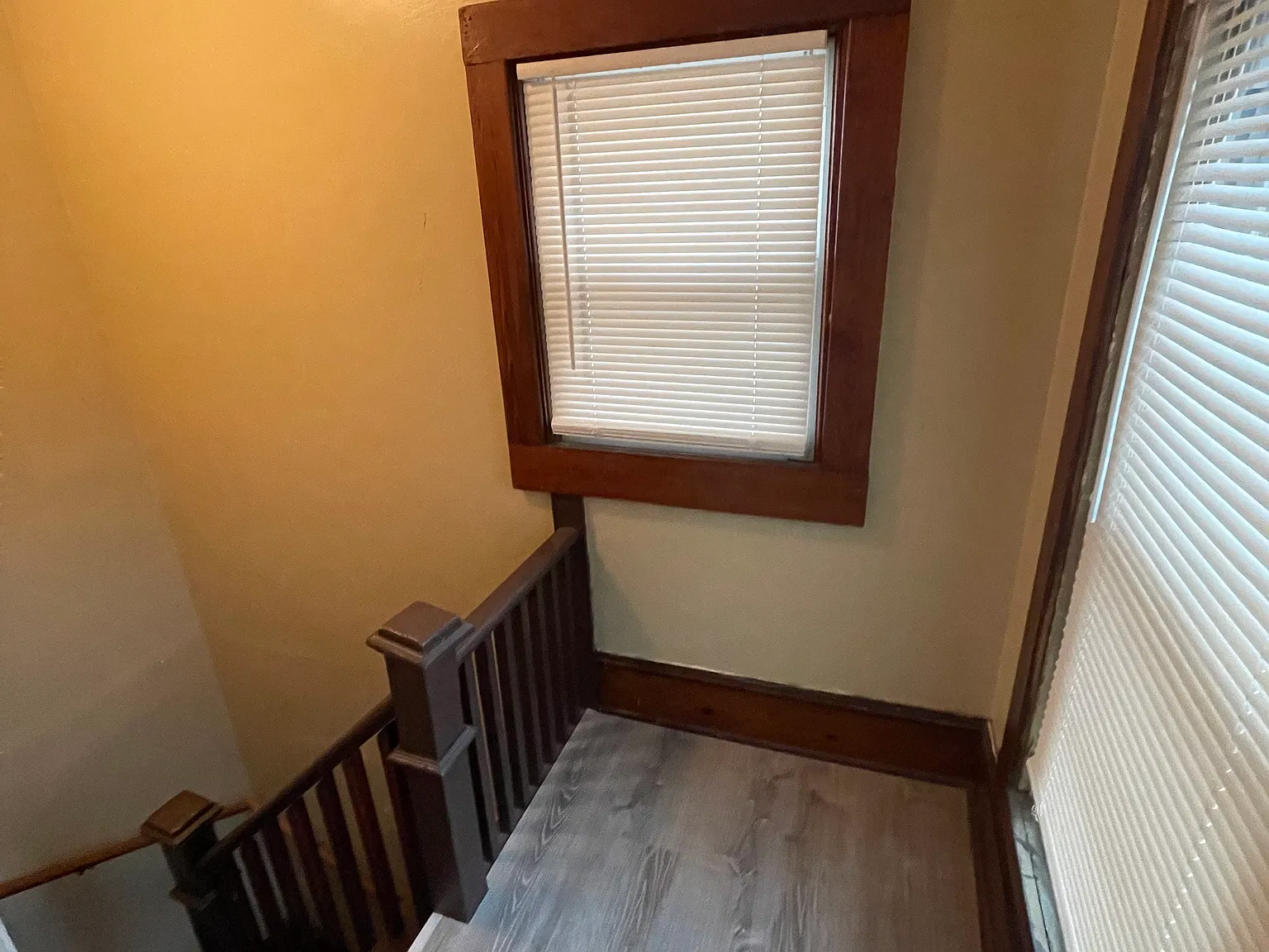 46 Mary Ave — Photo 3