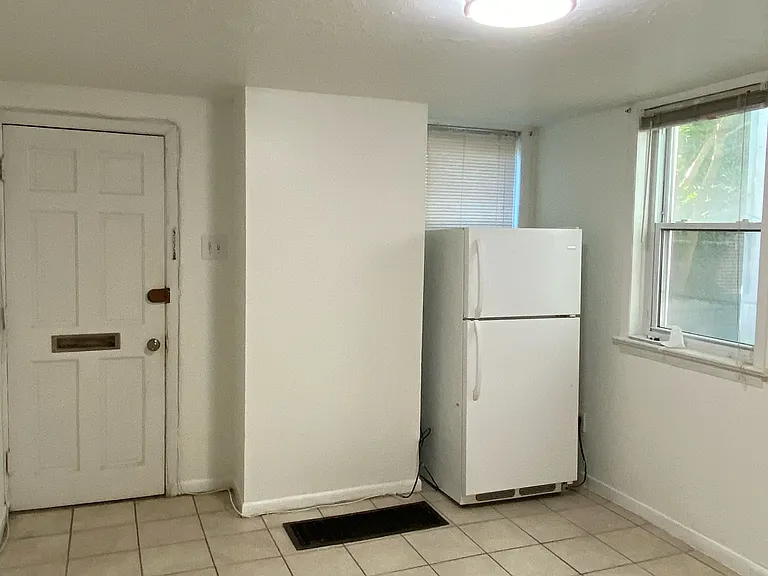 509 S 13th St #B — Photo 28
