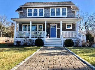829 Shore Rd, Pocasset, MA 02559