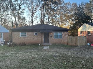 539 Harrison St, Woodruff, SC 29388