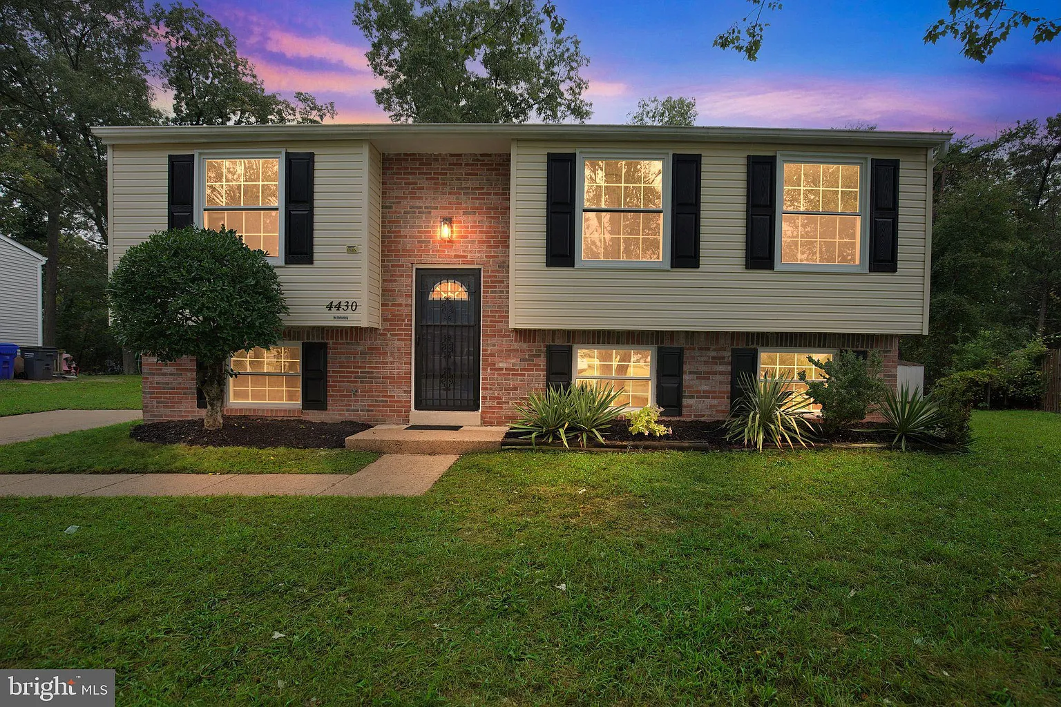 4430 Quillen Cir photo 1