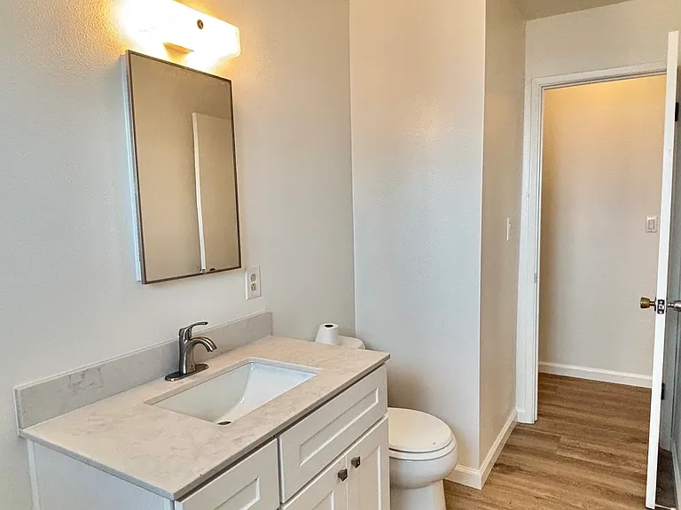 137 Argonaut St — Photo 16