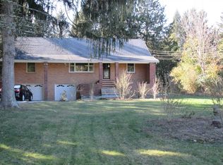 164 Lime Ridge Rd, Poughquag, NY 12570