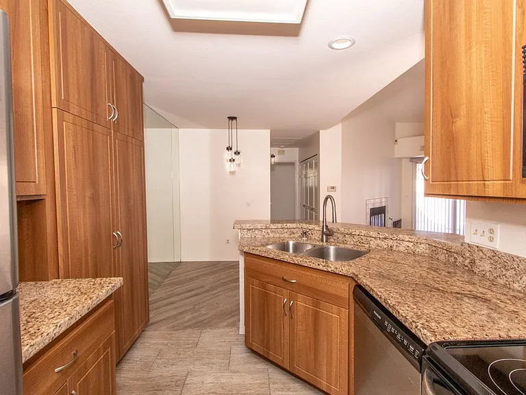 7087 Camino Revueltos #306 — Photo 4