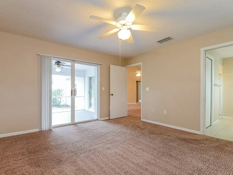 1205 Oak Trace Dr — Photo 9