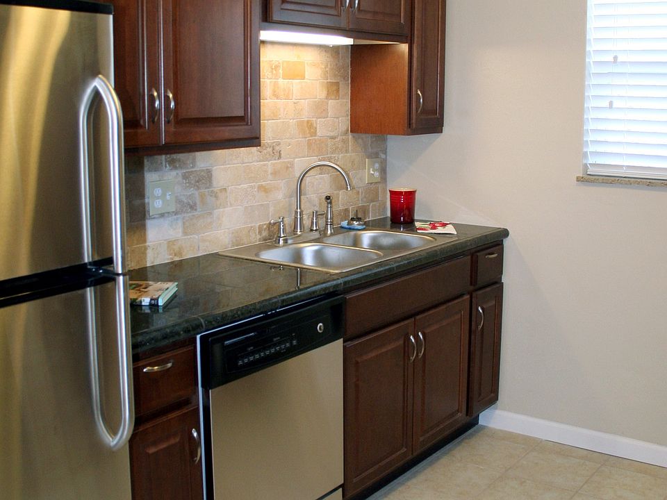 new kitchen stainless appliances