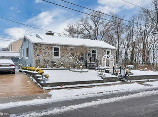 147 Todd Ave, Bellmawr, NJ 08031