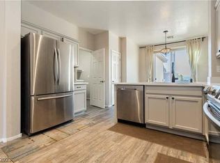 2541 Rue Royale St, Henderson, NV 89044