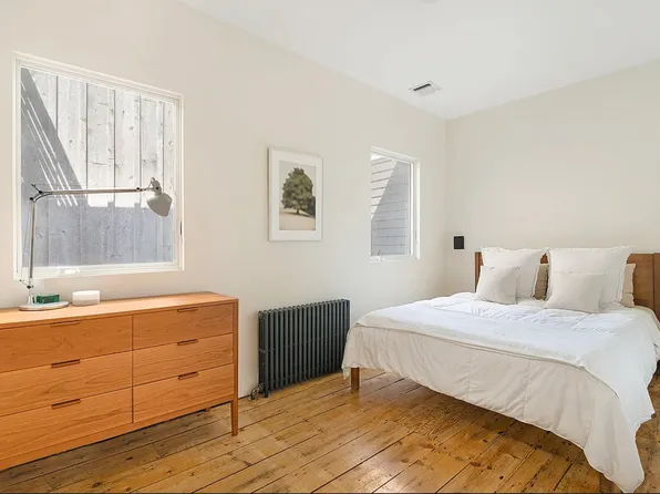 104 King Street image 27 of 28