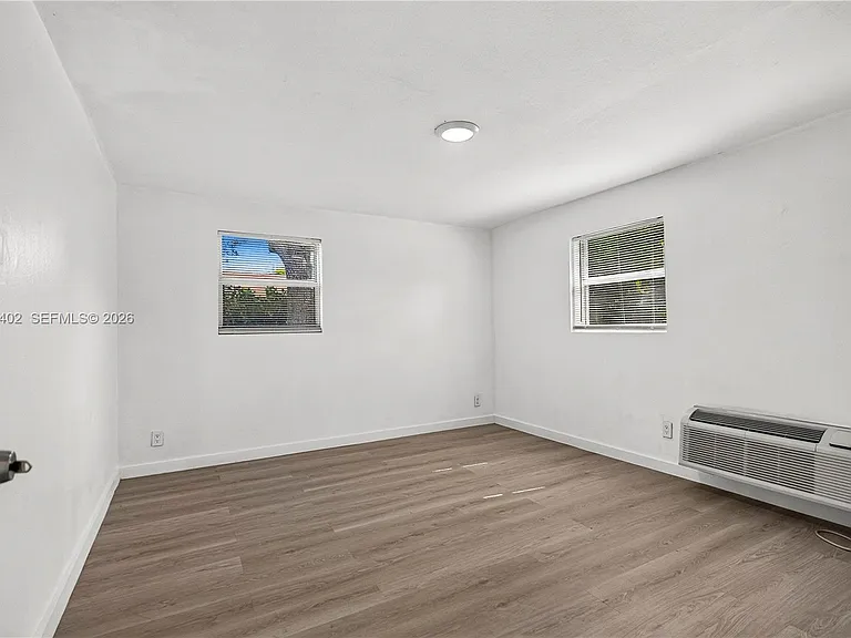 5800 Taylor St #2 — Photo 17