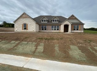 1114 Perrin Ln, Van Alstyne, TX 75495