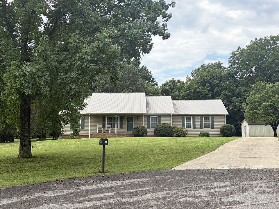 1st image of 905 Tilden Ct