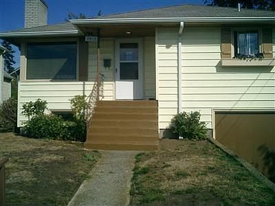 2nd image of 2812 NW 60th St
