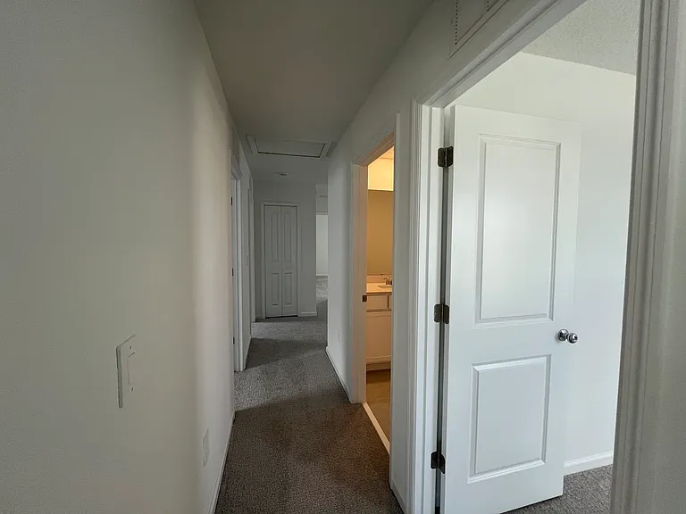 3478 Howell Dr — Photo 29