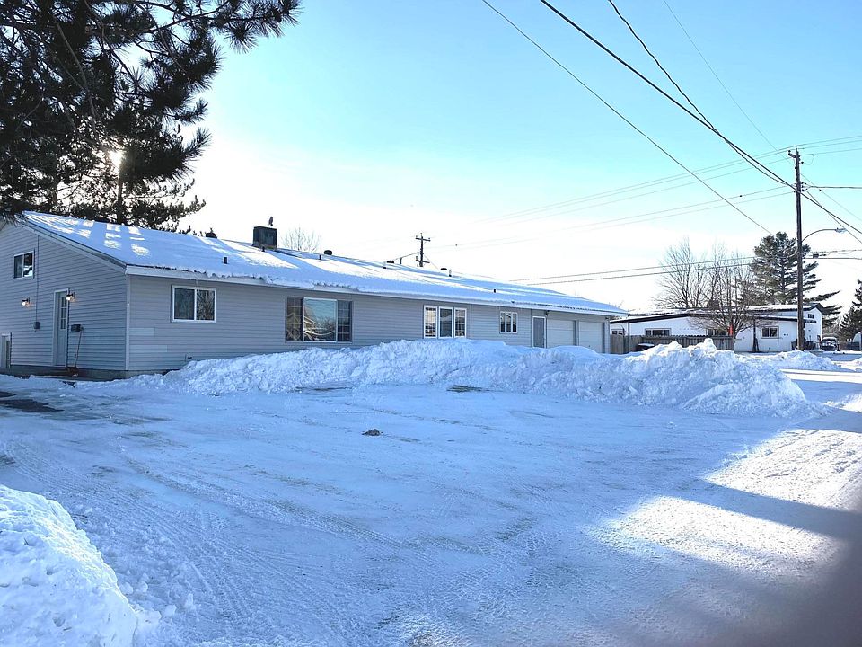 1st image of 1 & 3 White Pine Way