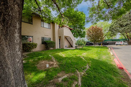 5959 McKinney Dr NE Photo 1