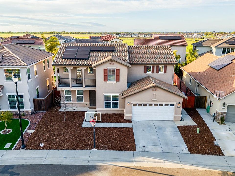 1st image of 8657 Trinidad Way