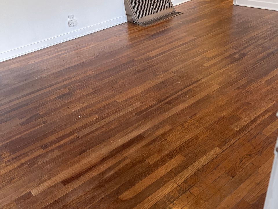Living Room with hardwood