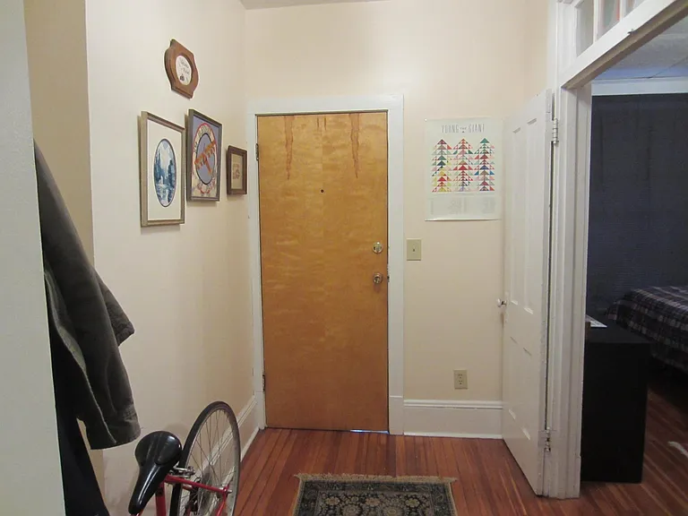 728 Ohio St #1 — Photo 4